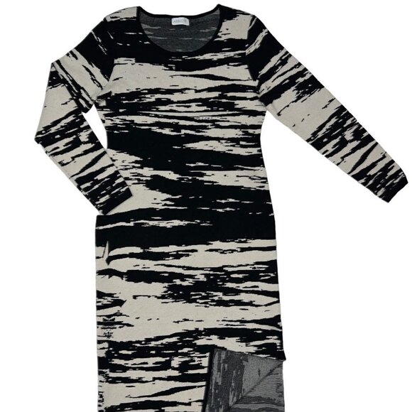 APRICOT Scenic Midi Knitted Dress. Size: 10 Color: Black And Cream - Picture 4 of 10